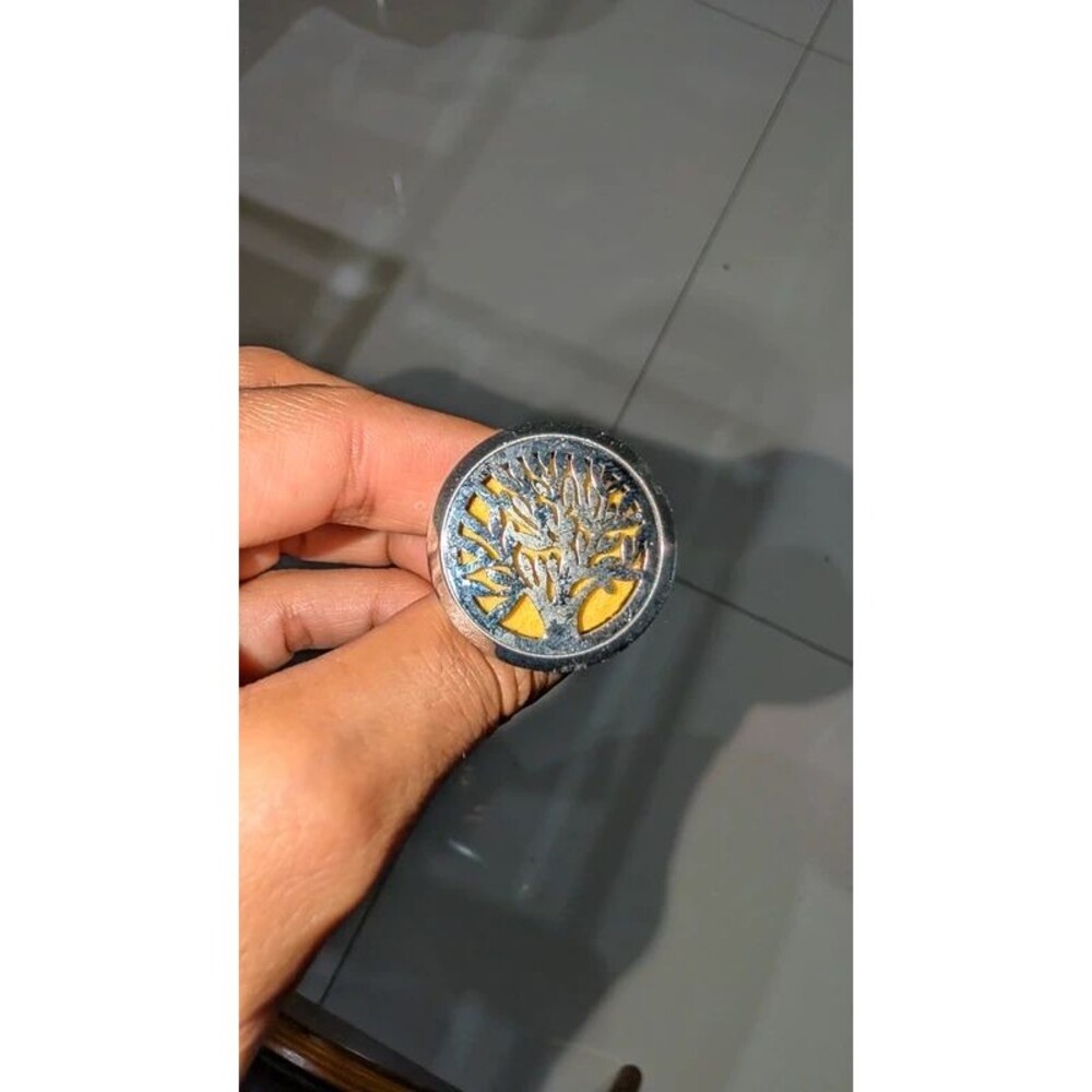Tree of Life Car Vent Air Freshener Essential Oil diffuser